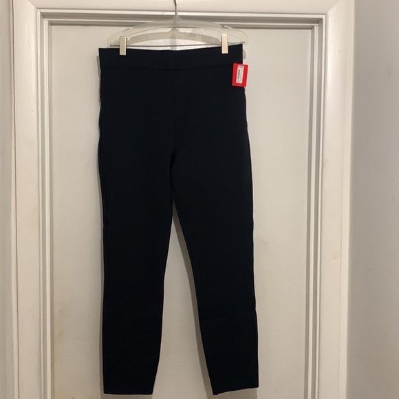SPANX Ponte Legging - Picture 5 of 16
